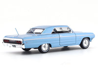 1964 Chevrolet Impala SS blue 1:24 Maisto diecast alloy scale model car