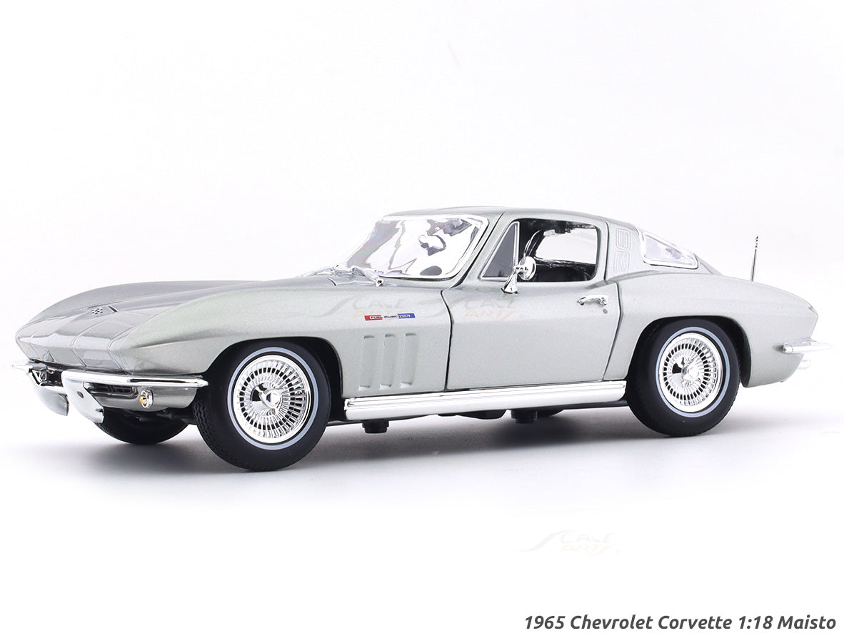 Mira 1/18 Scale Diecast 05403 - 1953 Chevrolet Corvette - White Mira 1/18 Scale Diecast 05403 - 1953 Chevrolet Corvette - White