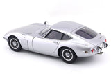 1965 Toyota 2000 GT 1:18 AUTOart composite scale model car collectible