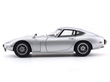 1965 Toyota 2000 GT 1:18 AUTOart composite scale model car collectible