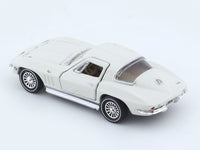 1966 Chevrolet Corvette 327 white 1:64 M2 Machines diecast scale car collectible