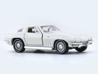 1966 Chevrolet Corvette 327 white 1:64 M2 Machines diecast scale car collectible