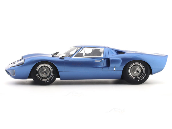 1966 Ford GT40 MKIII blue 1:18 Cult Models resin Scale Model car