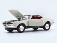 1968 Chevrolet Camaro Z28 RS 1:64 M2 Machines diecast hauler scale model