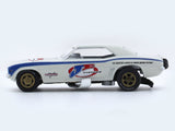 1969 Chevrolet Camaro Z/28 JE Piston 1:64 M2 Machines diecast hauler scale model