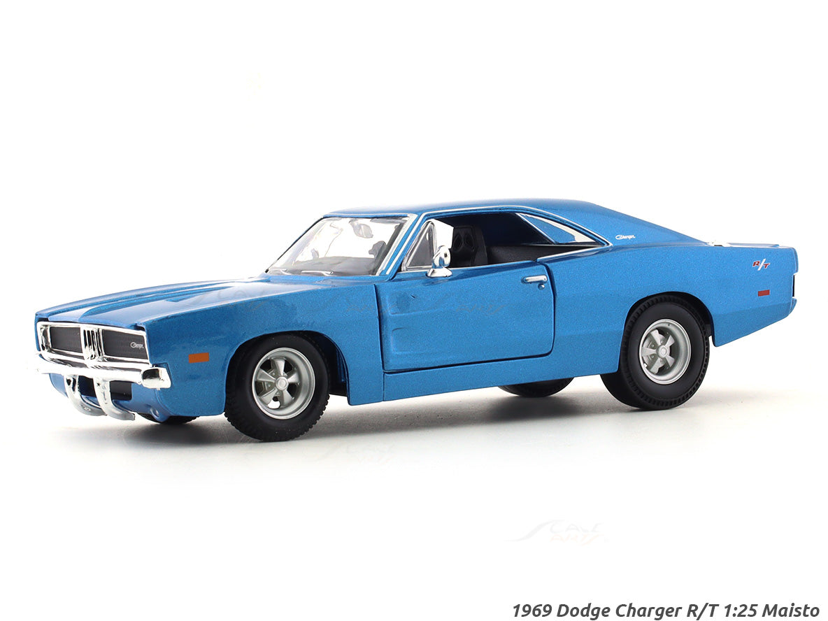 1969 Dodge Charger R/T blue 1:25 Maisto licensed diecast Scale