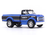 1970 Chevrolet C60 1:64 M2 Machines diecast hauler scale model