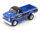 1970 Chevrolet C60 1:64 M2 Machines diecast hauler scale model