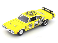 1970 Dodge Super Bee 440 yellow 1:64 M2 Machines diecast scale car collectible