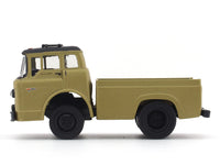 1970 Ford C-600 brown 1:64 M2 Machines diecast scale car collectible