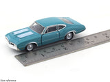 1970 Oldsmobile Cutlass 442 1:64 M2 Machines diecast scale model collectible
