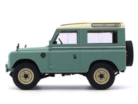 1971-85 Land Rover 88 Serie III Green 1:18 Cult Models resin Scale Model car