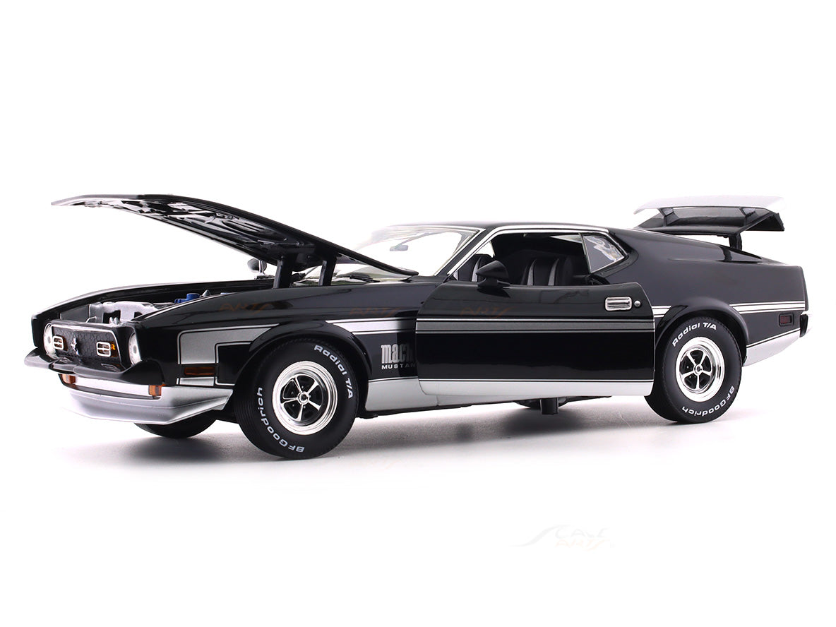 SunStar「1971 MUSTANG MACH１」 Ford Mustang Mach 1 1971 1:18 Sunstar Preto - 19 anos! Loja