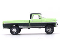 1972 Ford F250 Explorer 4x4 1:64 M2 Machines diecast hauler scale model