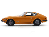 1972 Nissan Datsun 240Z Orange 1:18 SunStar diecast scale model car collectible