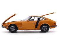 1972 Nissan Datsun 240Z Orange 1:18 SunStar diecast scale model car collectible