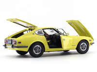 1972 Nissan Datsun 240Z Yellow 1:18 SunStar diecast scale model car collectible