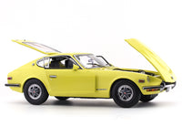 1972 Nissan Datsun 240Z Yellow 1:18 SunStar diecast scale model car collectible