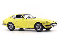 1972 Nissan Datsun 240Z Yellow 1:18 SunStar diecast scale model car collectible