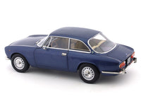 1973 Alfa-Romeo 2000 GTV Blue 1:18 Norev diecast scale model car collectible