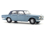 1974-77 Rolls-Royce Silver Shadow blue 1:18 Cult Models resin Scale Model car collectible