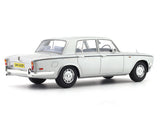 1974-77 Rolls-Royce Silver Shadow silver 1:18 Cult Models resin Scale Model car collectible