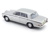 1974-77 Rolls-Royce Silver Shadow silver 1:18 Cult Models resin Scale Model car collectible