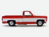 1974 Chevrolet Cheyenne Super C-10 red 1:18 Maisto licensed diecast scale model collectible