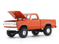 1974 Dodge W200 Power Wagon orange 1:64 M2 Machines diecast scale car collectible