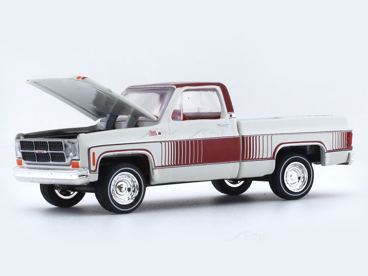 1976 GMC Sierra Grande 15 1:64 M2 Machines diecast scale car