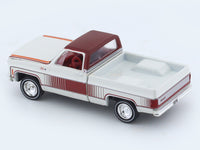 1976 GMC Sierra Grande 15 1:64 M2 Machines diecast scale car collectible