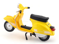 1976 Vespa 200 Rally yellow 1:18 MSZ licensed diecast scale model bike collectible