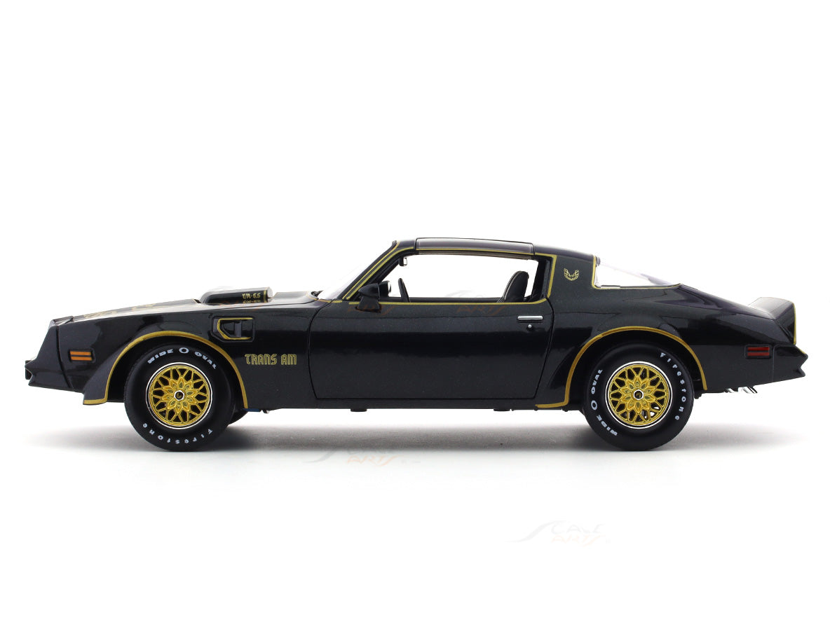 1978 Pontiac Firebird Trans AM Black 1:18 Maisto licensed diecast scale ...