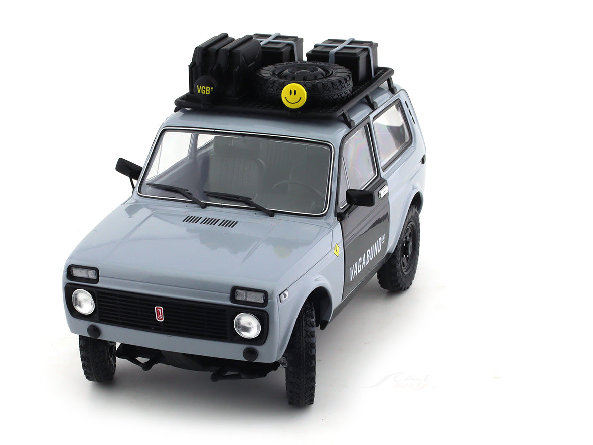 Broken packaging : 1980 Lada Niva “VLADA” 1:18 Solido diecast