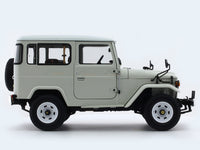 1980 Toyota FJ40 Land Cruiser White 1:18 Kyosho diecast scale model car collectible