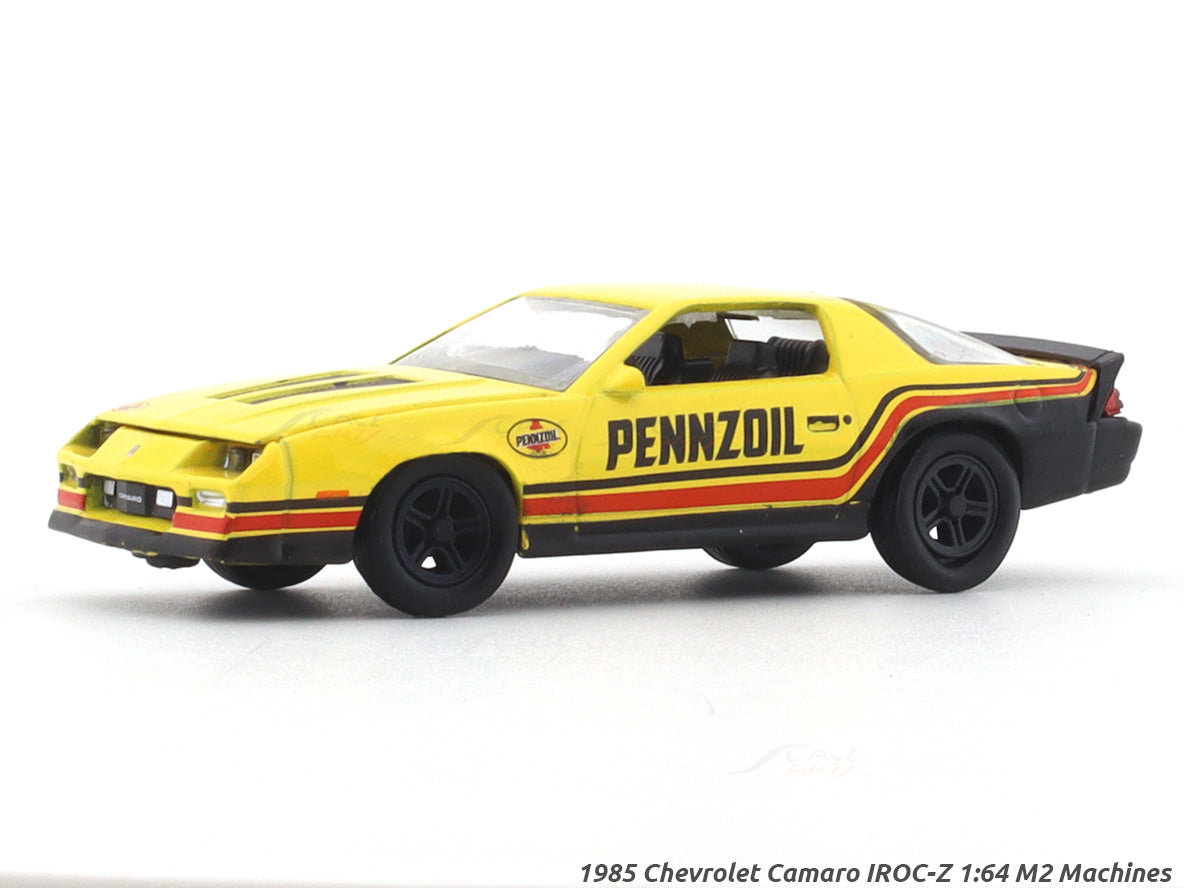 1/64 M2マシーン 1985 Chevrolet カマロ Camaro IROC-Z Royal Plum