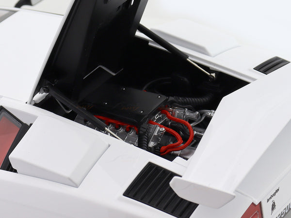 1/12 KK-SCALE LAMBORGHINI Countach LP 5000S QV 1985 white, weiß EUR 179,00 - DE 1/12 KK-SCALE LAMBORGHINI Countach LP 5000S QV 1985 white, weiß EUR 179,00 - DE