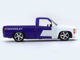 1990 Chevrolet C1500 Silverado 1:64 M2 Machines diecast scale car collectible