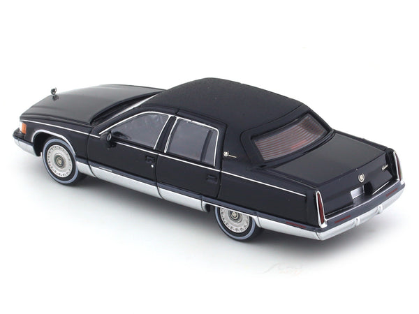 1993 Cadillac Fleetwood 1:64 GOC diecast scale model collectible ...