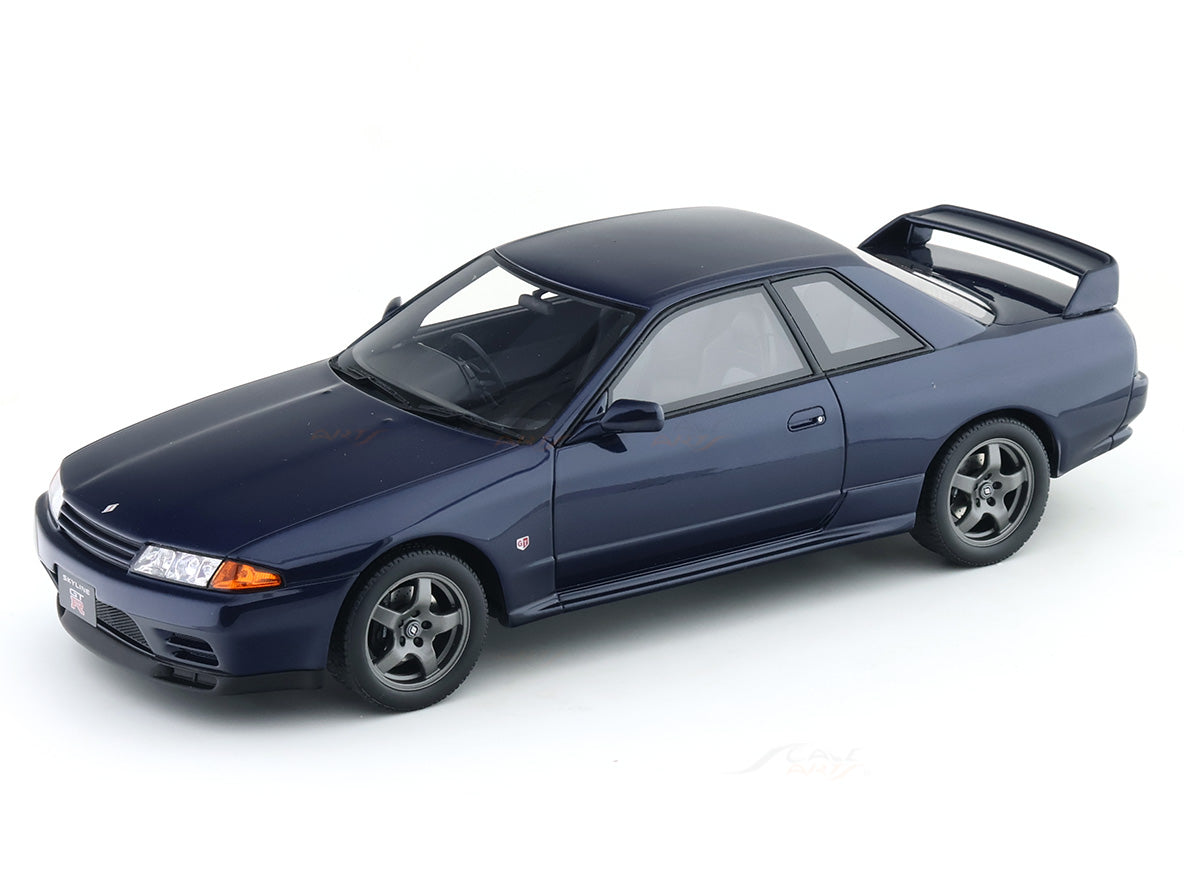 京商 ニッサン スカイラインGT-R 1/18 R32 NISSAN 1993 Nissan Skyline GT-R BNR32 Dark Blue Pearl 1:18 OttOmobile