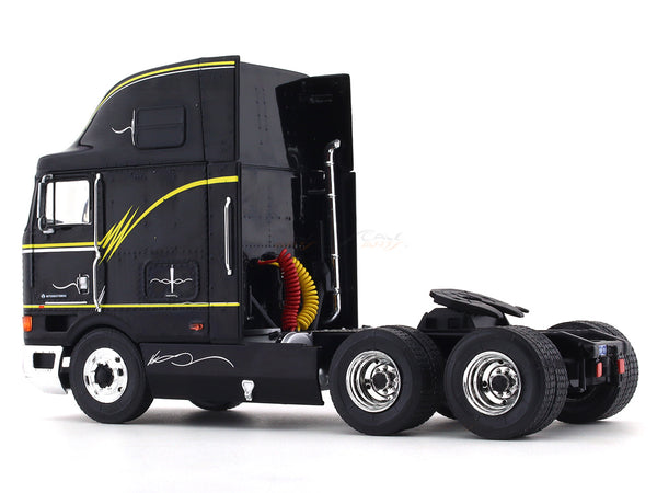 Ixo 1:43 International Eagle Cabover SZM Año de construcción 1995 blanco / azul TR190.22 modelo Ixo 1:43 International Eagle Cabover SZM Año de construcción 1995 blanco / azul TR190.22 modelo