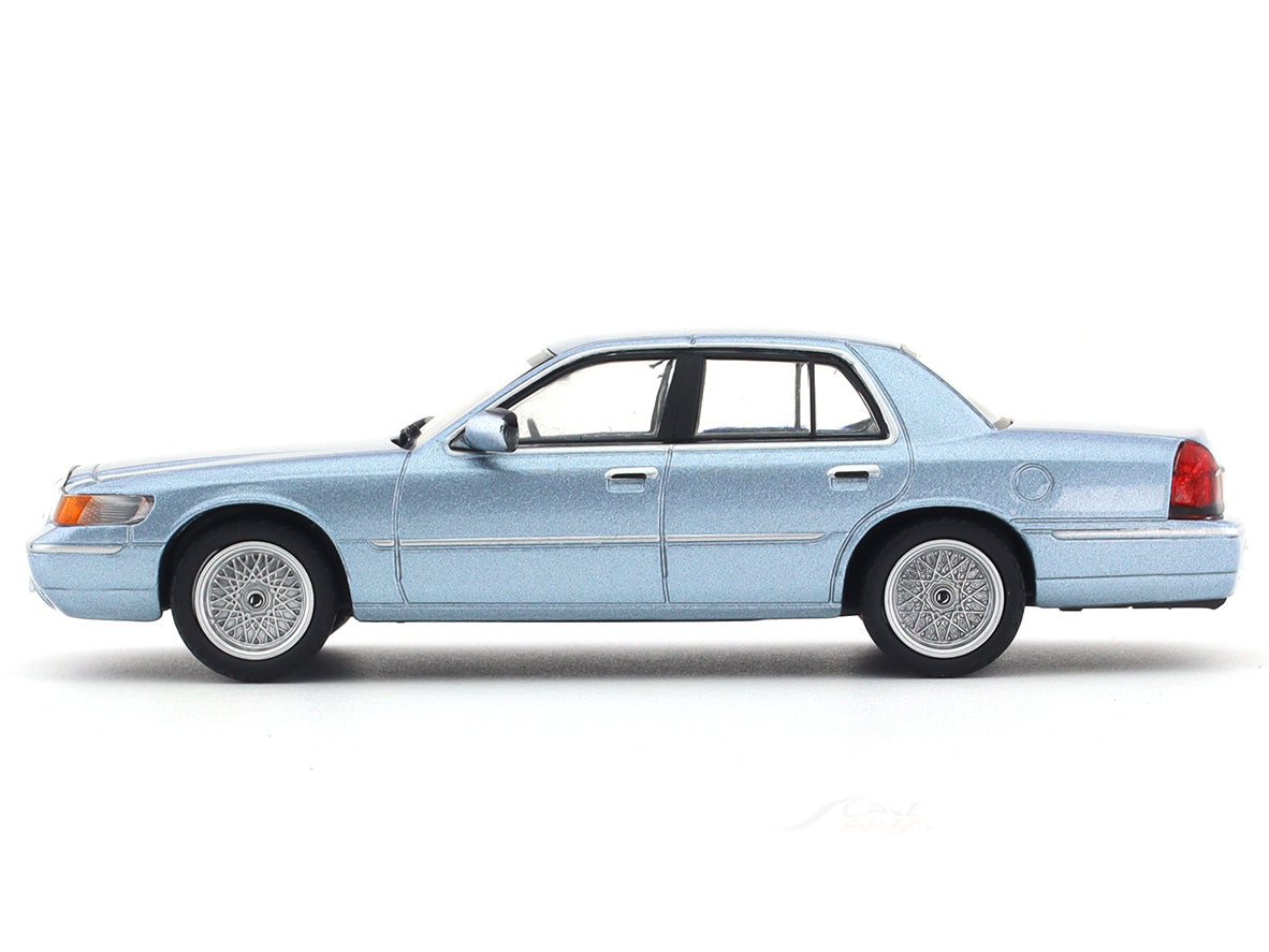Minichamps 1/43 - Ford Fusion 2002 Dark Blue Diecast Scale