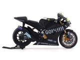 2004 Yamaha TZR-M1 #46 Valentino Rossi Phillip Island 1:18 Leo Mdels diecast scale model bike