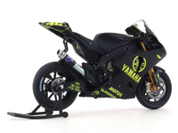 2007 Yamaha TZR-M1 #46 Valentino Rossi Sepang 1:18 Leo Mdels diecast scale model bike