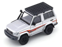 2014 Toyota Land Cruiser LC71 Silver 1:64 Para64 licensed diecast scale model car