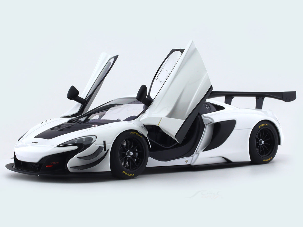 1/18 McLaren / マクラーレン 650S GT3 ホワイト 2017-McLaren-650S