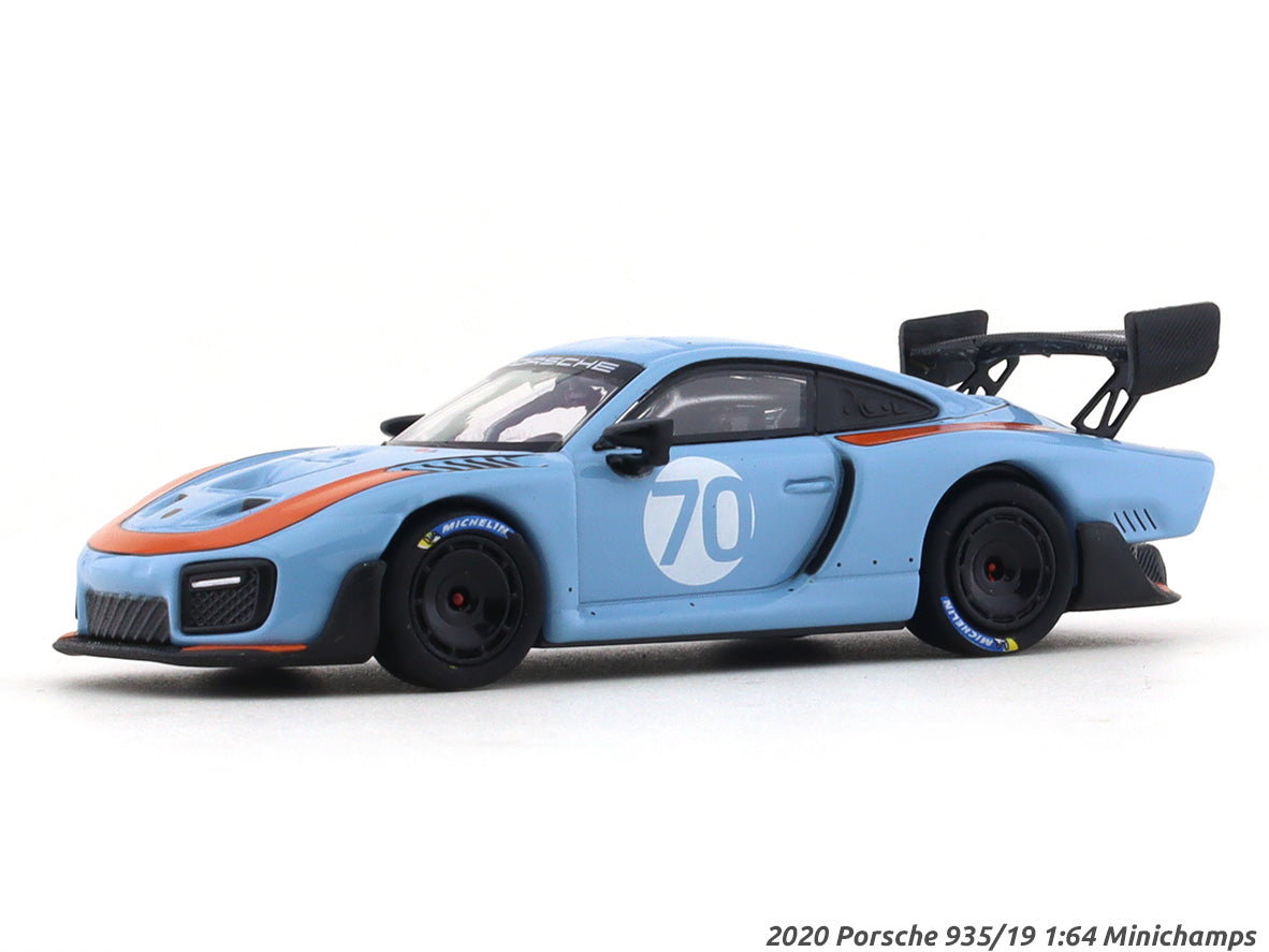 2020 Porsche 935/19 Gulf 1:64 Minichamps diecast scale model