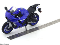 2021 Yamaha YZF R1 1:12 Maisto Scale Model bike collectible
