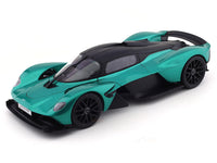 2022 Aston-Martin Valkyrie green 1:18 Maisto licensed diecast scale model car collectible