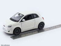 2023 Fiat 500e white 1:24 Bburago licensed diecast Scale Model car